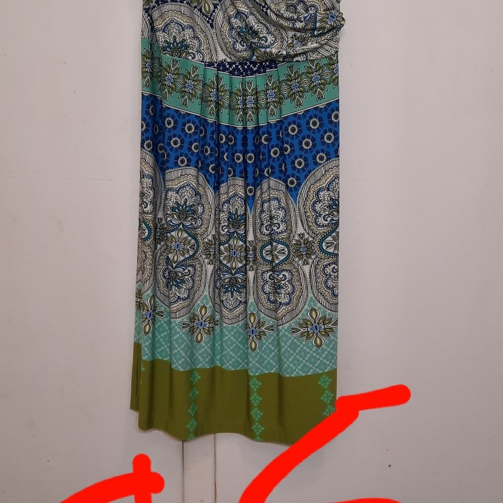 Clothes - Picture 11 of 15